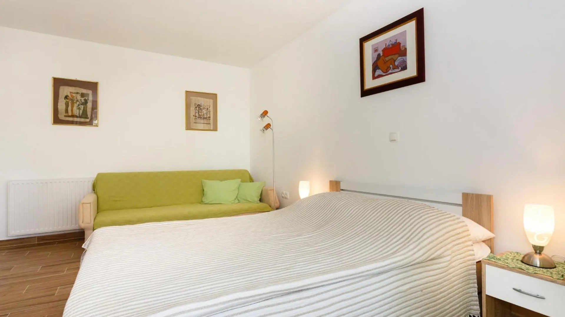 Cozy And Trendy Apartments Krk Krk Town