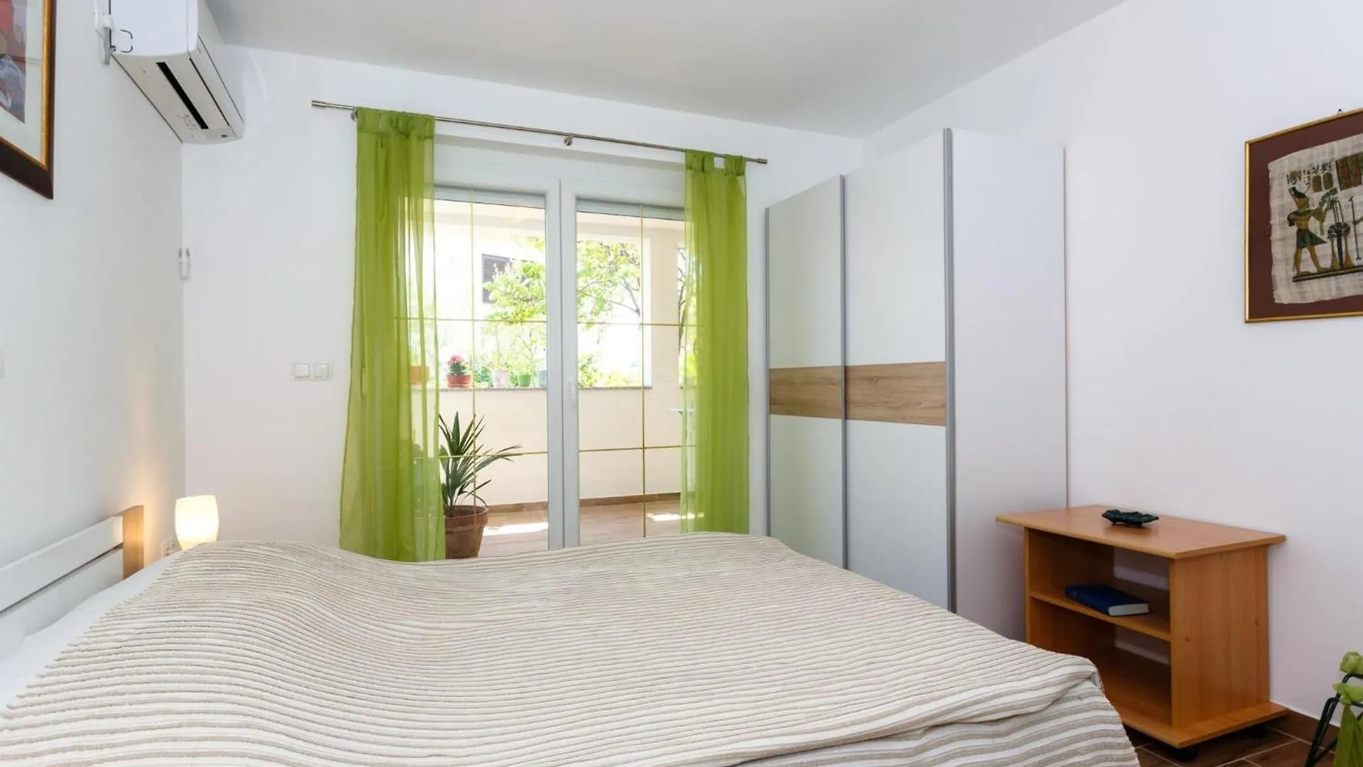Cozy And Trendy Apartments Krk Krk Town Croatia